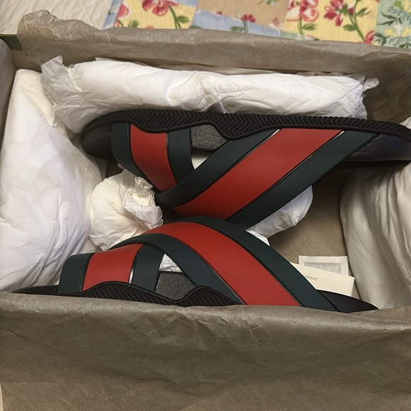 Gucci slides new - Picture 5 of 9